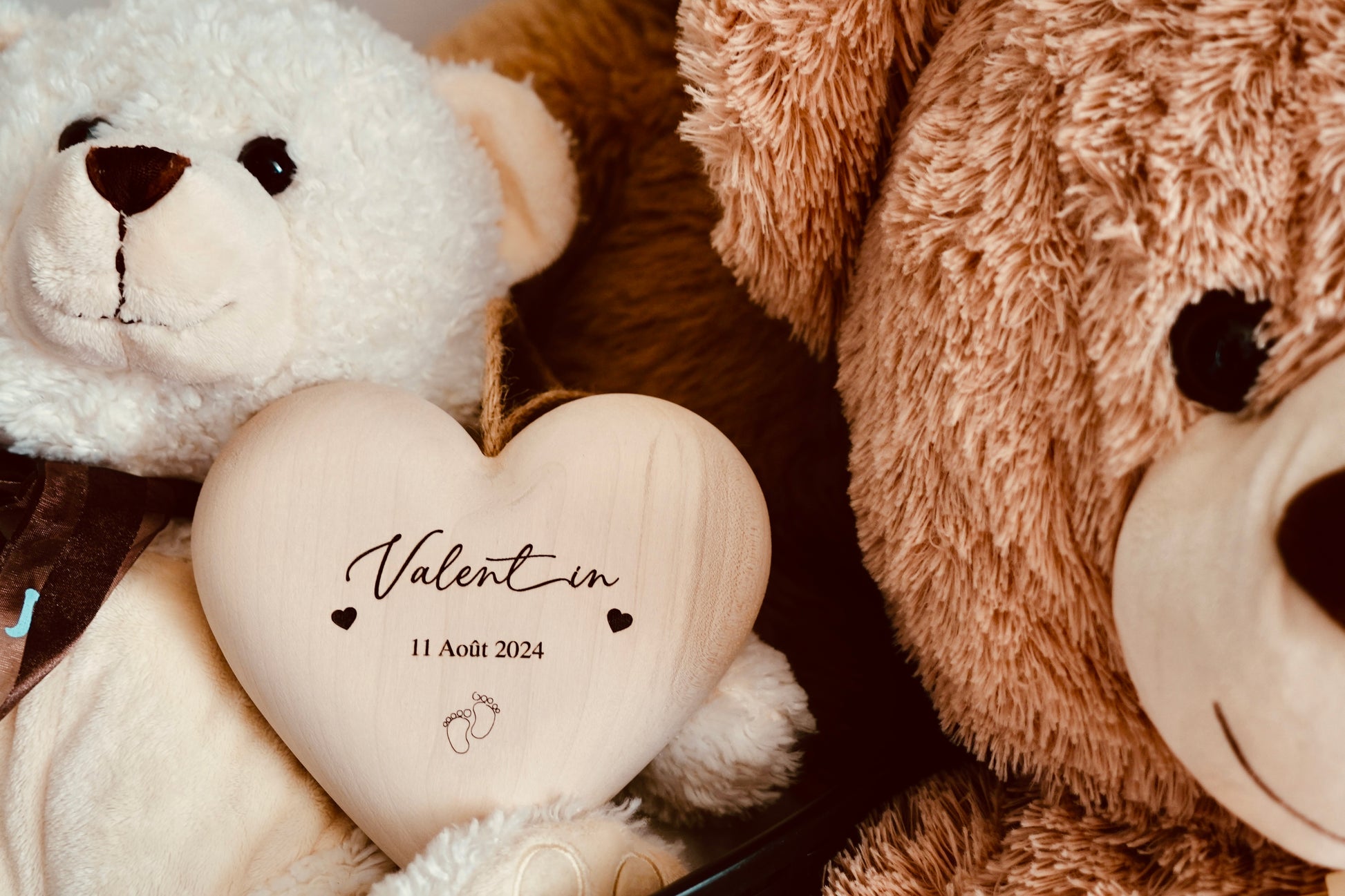 cadeau de naissance coeur en bois