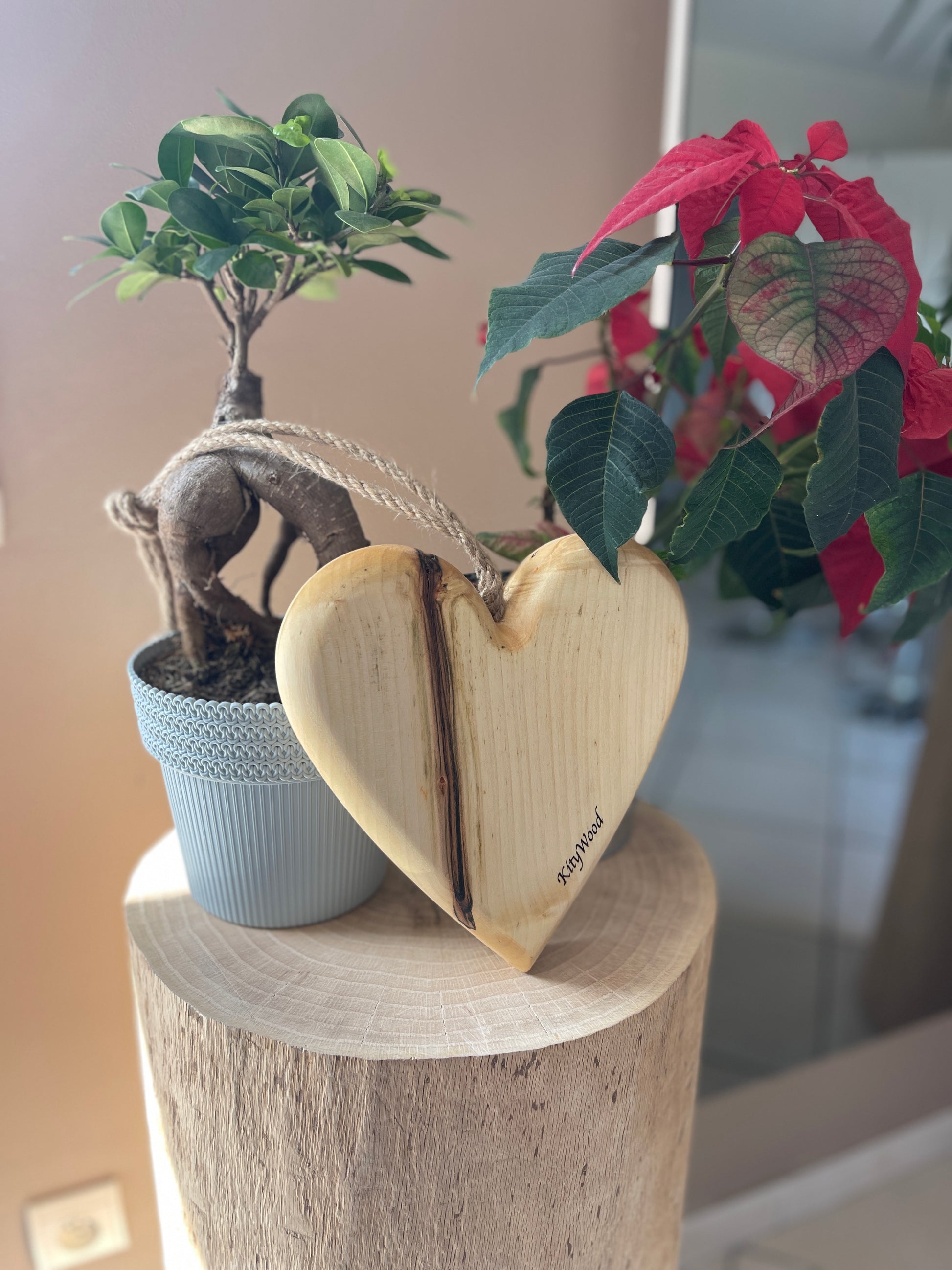 coeur en bois à suspendre