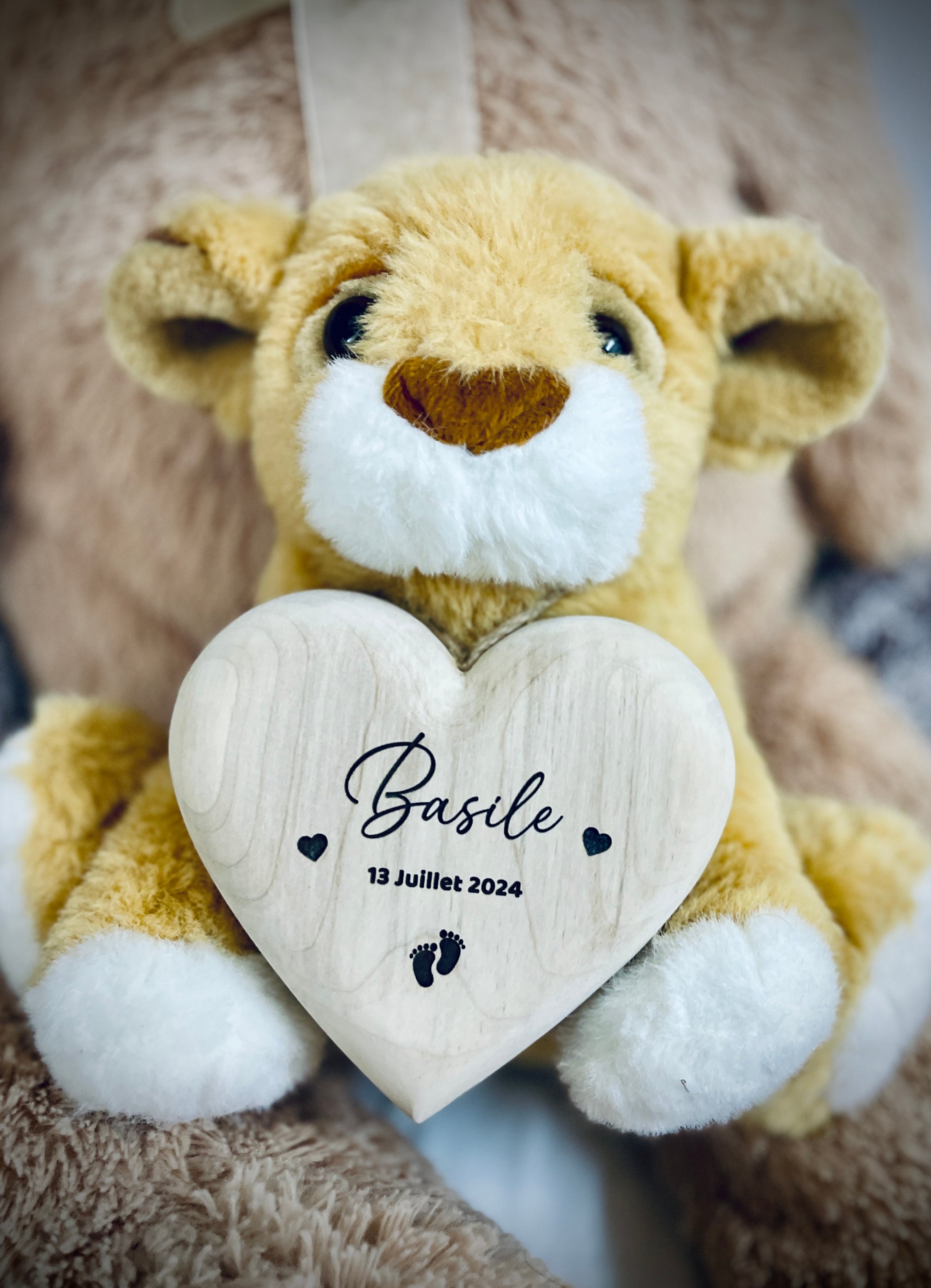 cadeau de naissance coeur en bois
